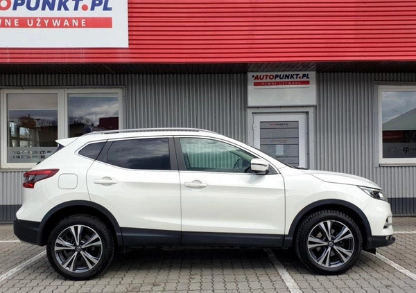 Nissan Qashqai cena 76900 przebieg: 97393, rok produkcji 2018 z Mszana Dolna małe 352